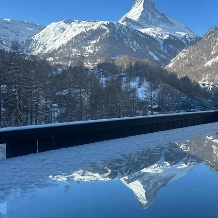 With Matterhorn View زيرمات
