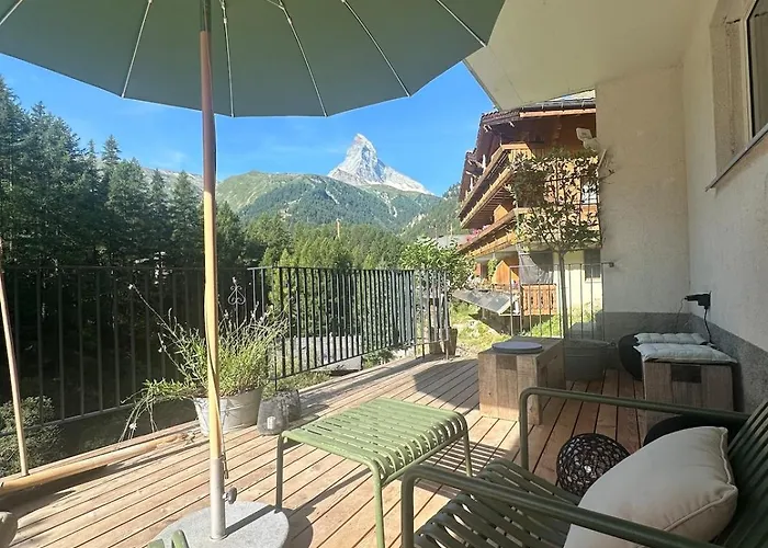 Apartment With Matterhorn View *