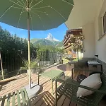 Apartment With Matterhorn View *