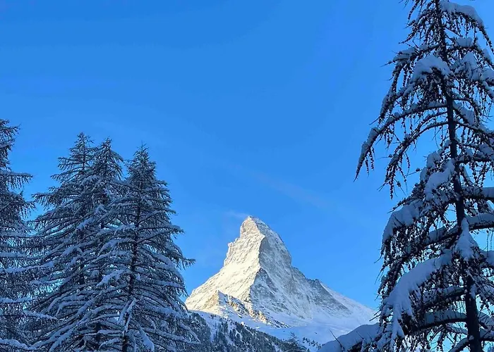 With Matterhorn View Апартаменты *